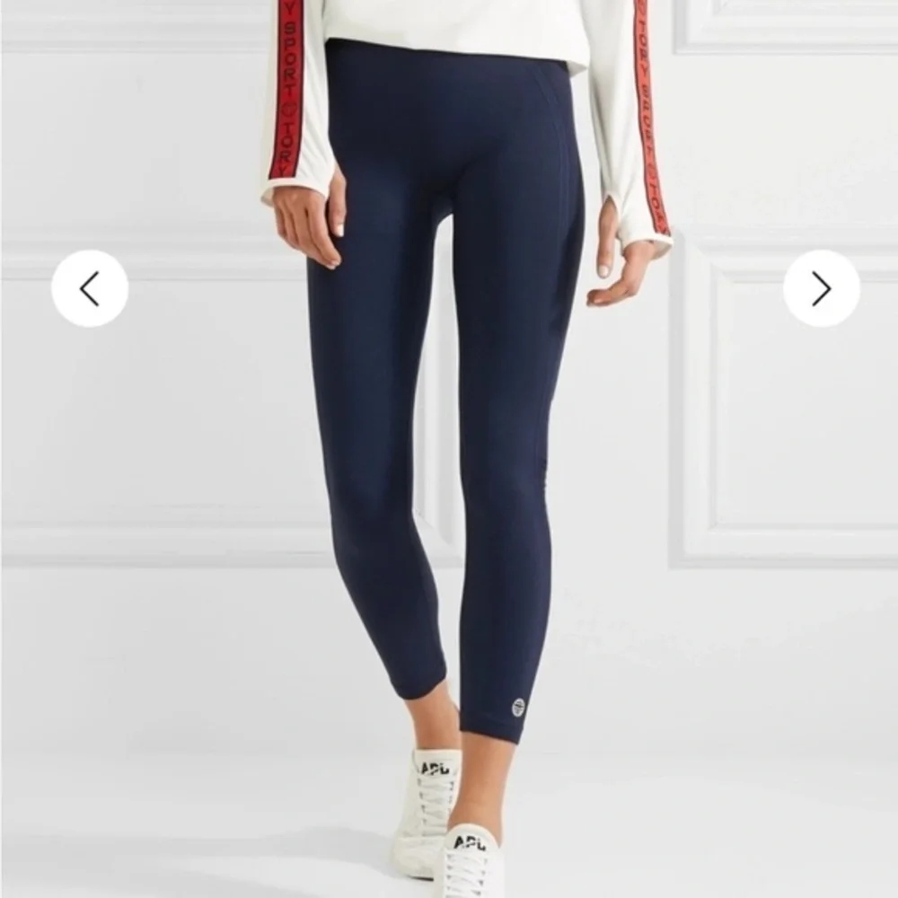 Tory Sport Seamless Leggings size Medium Navy Blue